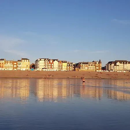 50m De La Plage, Apt. Dans La Francaise *